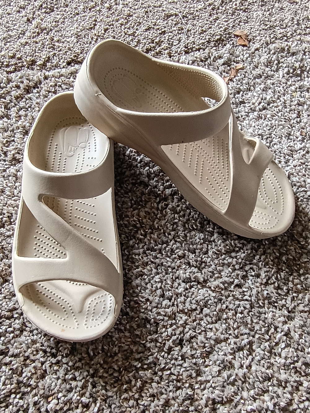 Outward Hound Beige Slip-Resistant Pet Paw Sandal Sole